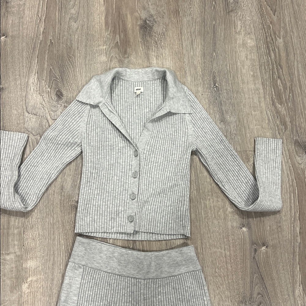 Aerie Light Gray Ribbed Wide Leg 2 piece set - Picture 2 of 5